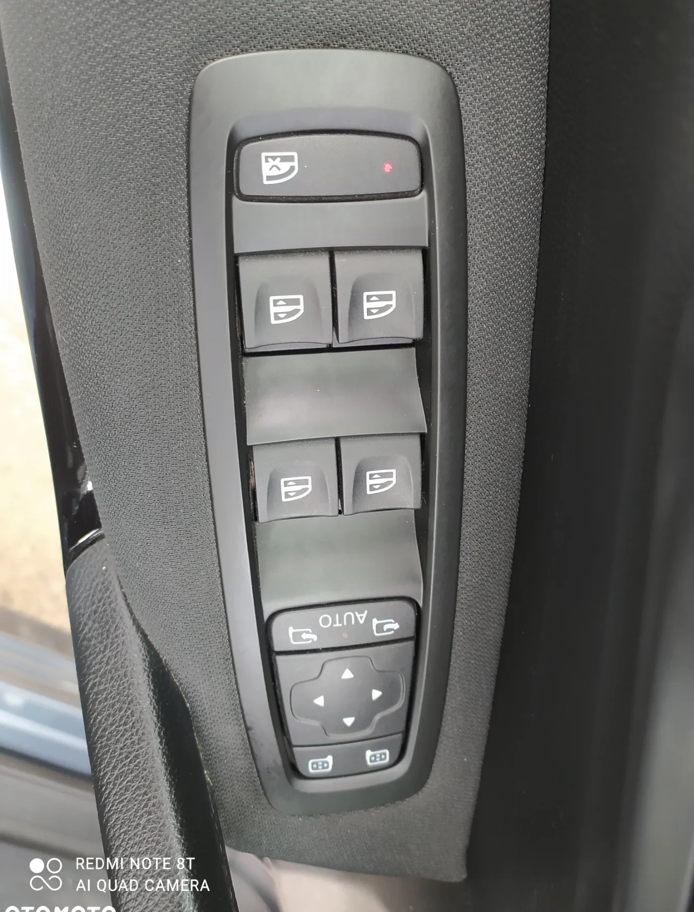 Renault Kadjar cena 69500 przebieg: 109000, rok produkcji 2019 z Chojnów małe 172